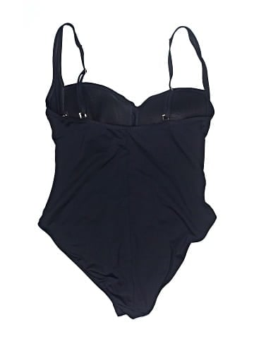 La Blanca One Piece Swimsuit (view 2)