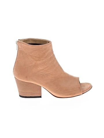 FIORIFRANCESI Ankle Boots (view 1)