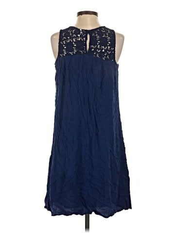 Old Navy Casual Dress (view 2)