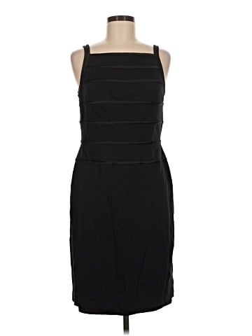 White House Black Market Cocktail Dress (view 1)