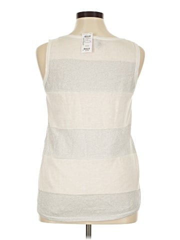 Charlotte Russe Sleeveless Top (view 2)