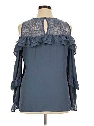 Signature Studio 3/4 Sleeve Blouse (view 2)