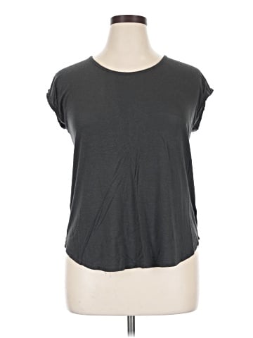 Bobeau Sleeveless T-Shirt (view 1)