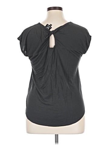 Bobeau Sleeveless T-Shirt (view 2)