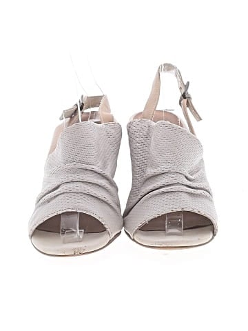 Nicole Wedges (view 2)
