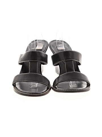Nicole Wedges (view 2)