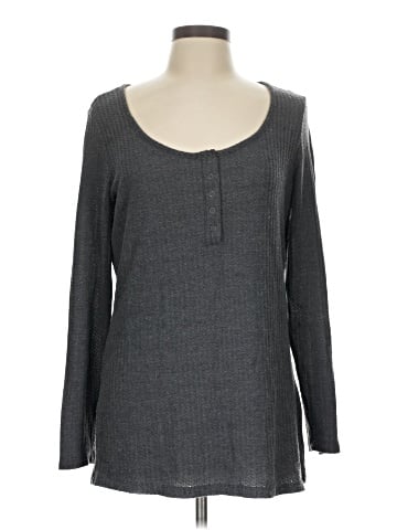 Torrid Long Sleeve T-Shirt (view 1)