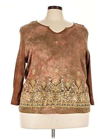 Liz & Me 3/4 Sleeve Top (view 1)