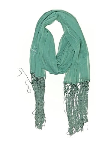 CC Scarf (view 1)