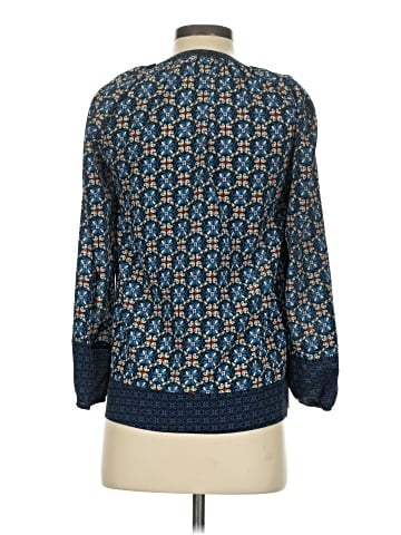 Meadow Rue Long Sleeve Henley (view 2)