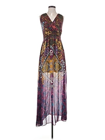 Under Skies Casual Dress (view 1)