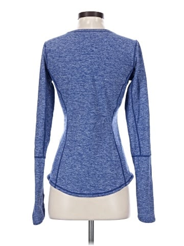lucy Long Sleeve T-Shirt (view 2)