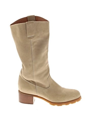 otBt Boots (view 1)