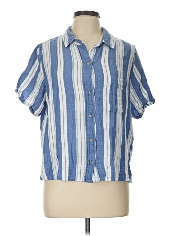 Old Navy Short Sleeve Blouse (view 1)