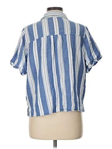 Old Navy Short Sleeve Blouse (view 2)
