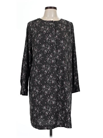 Ann Taylor LOFT Outlet Casual Dress (view 1)