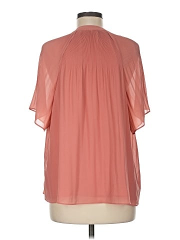 H&M Short Sleeve T-Shirt (view 2)