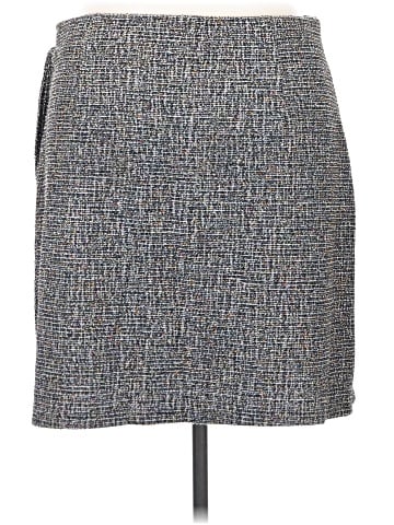 Ann Taylor LOFT Outlet Casual Skirt (view 2)