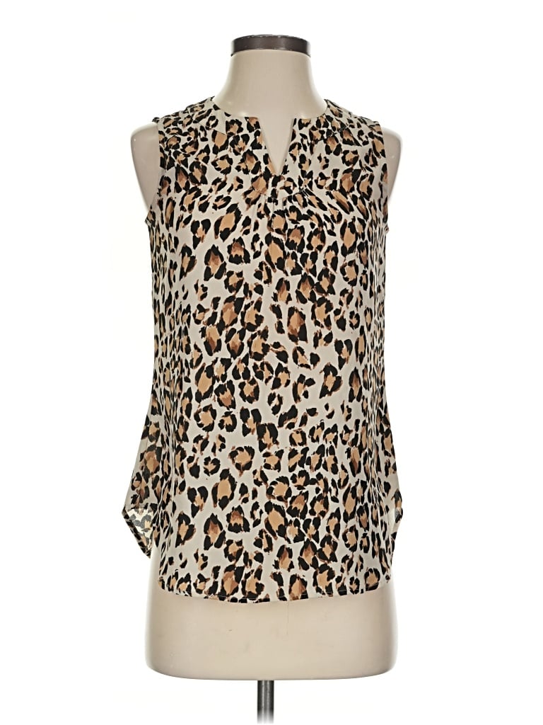 Pre-owned Van Heusen Sleeveless Blouse In Brown