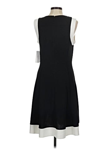 Signature by Robbie Bee Casual Dress (view 2)
