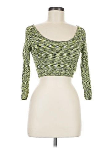 Urban Outfitters Pullover Sweater (view 1)