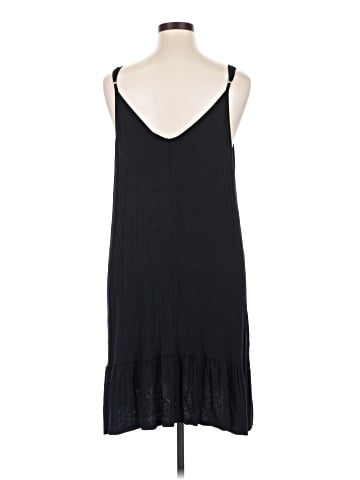 Agnes & Dora Casual Dress (view 2)