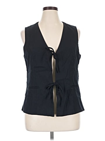 Abercrombie & Fitch Vest (view 1)