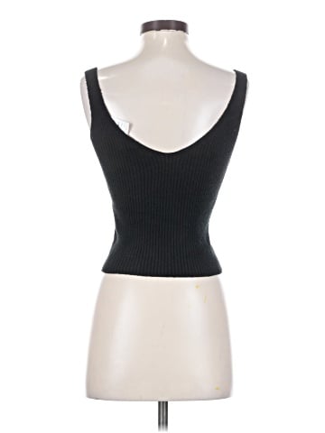 Gap Sleeveless Top (view 2)