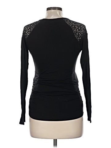 Old Navy - Maternity Long Sleeve T-Shirt (view 2)
