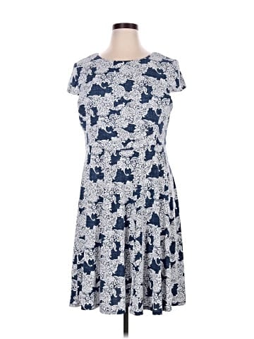 Studio One Casual Dress (view 1)