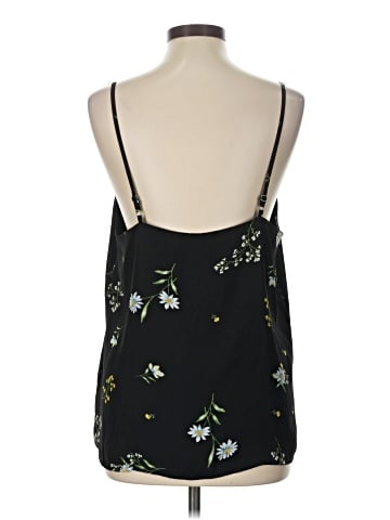 Socialite Tank Top (view 2)