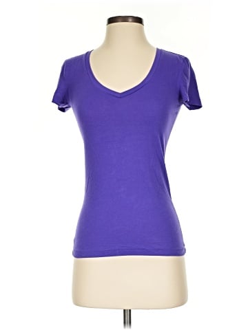 Victoria's Secret Short Sleeve T-Shirt (view 1)
