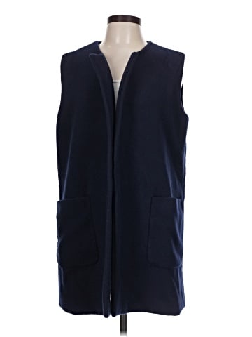 Crown & Ivy Vest (view 1)