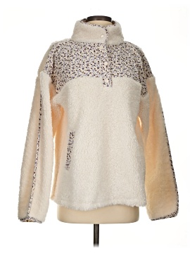 Hem & Thread Pullover Sweater
