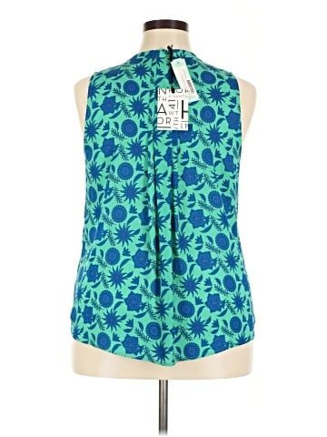 41Hawthorn Sleeveless Blouse (view 2)