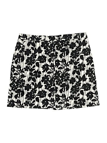 IZOD Skort (view 1)