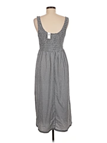 Old Navy Casual Dress (view 2)