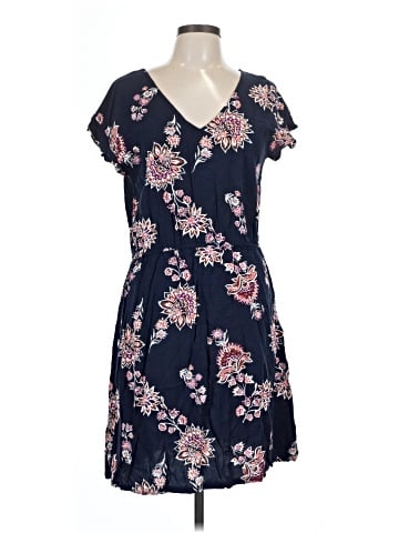 Old Navy Casual Dress (view 1)