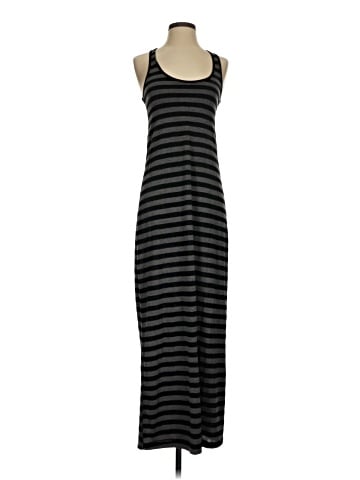 Xhilaration Casual Dress (view 1)