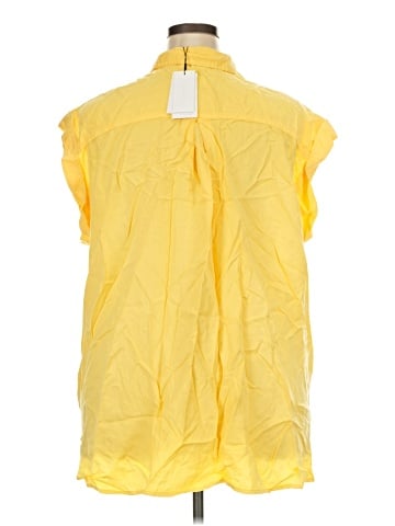 CALVIN KLEIN JEANS Sleeveless Button-Down Shirt (view 2)