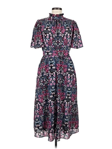 Julia Jordan Casual Dress (view 1)