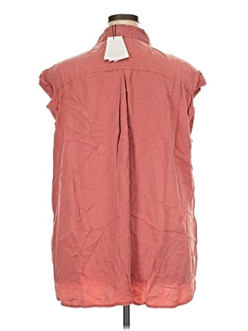 CALVIN KLEIN JEANS Sleeveless Button-Down Shirt (view 2)