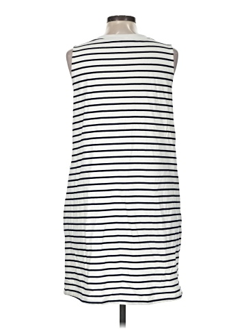 Doe & Rae Casual Dress (view 2)