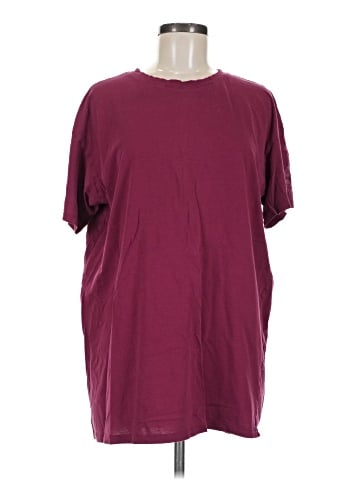 Victoria's Secret Short Sleeve T-Shirt (view 1)