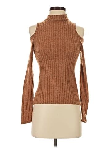 Gaze Sleeveless Top (view 1)