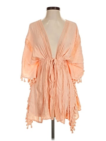 Easel Kimono (view 1)