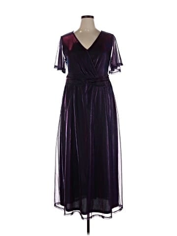BLOOMCHIC Cocktail Dress (view 1)