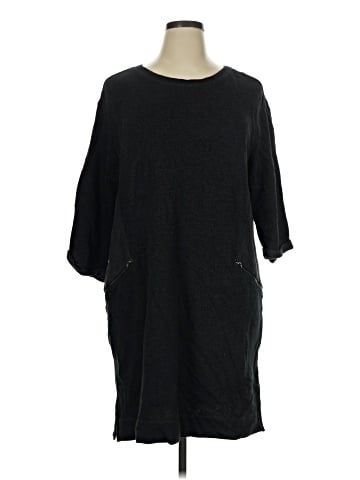 Poetry Poncho (view 1)