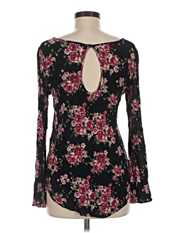 Socialite Long Sleeve Blouse (view 2)