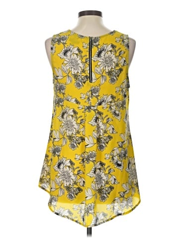 W5 Sleeveless Blouse (view 2)